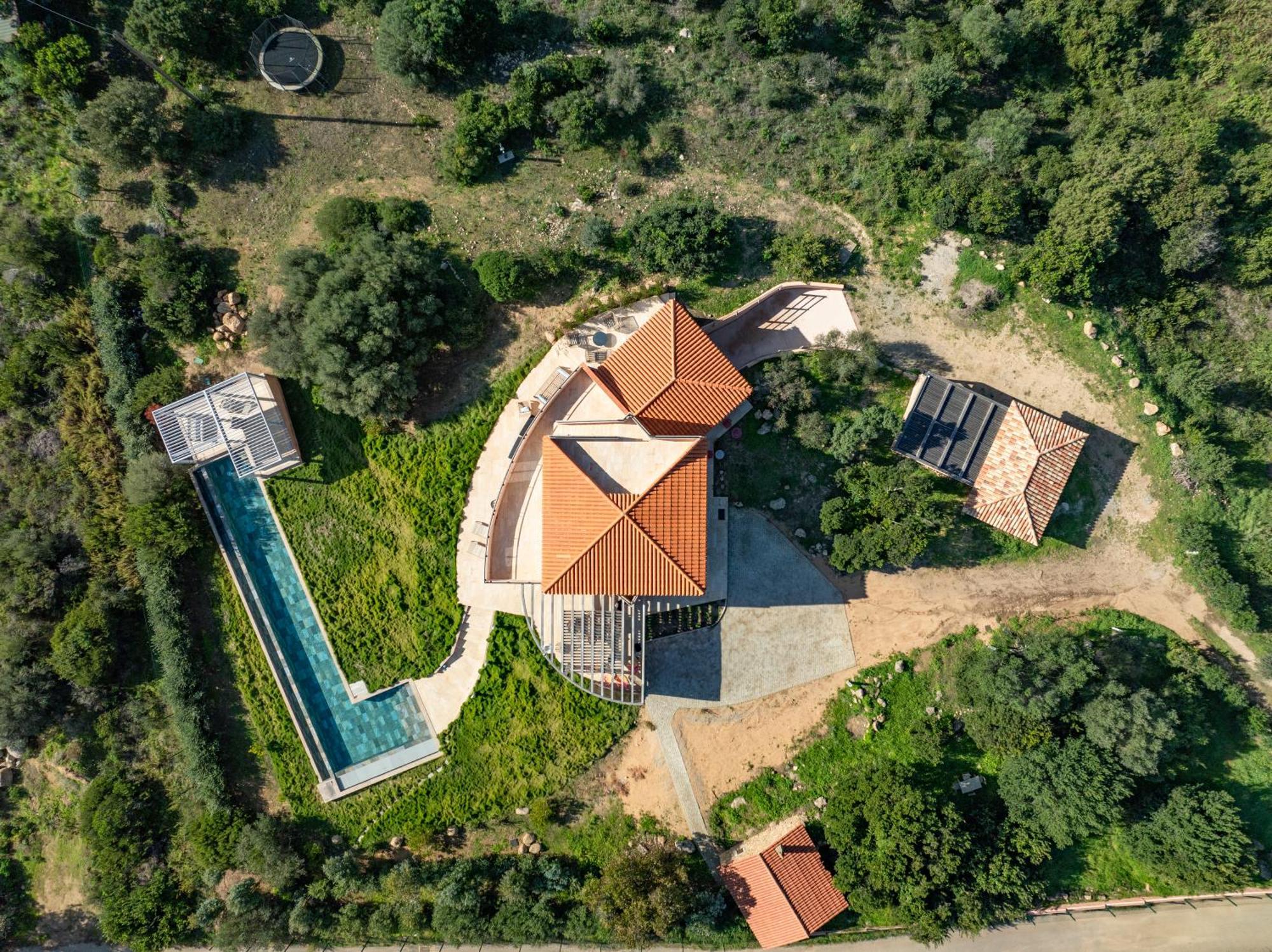 Villa La Ronde Des Soleils Coti-Chiavari  Exteriér fotografie